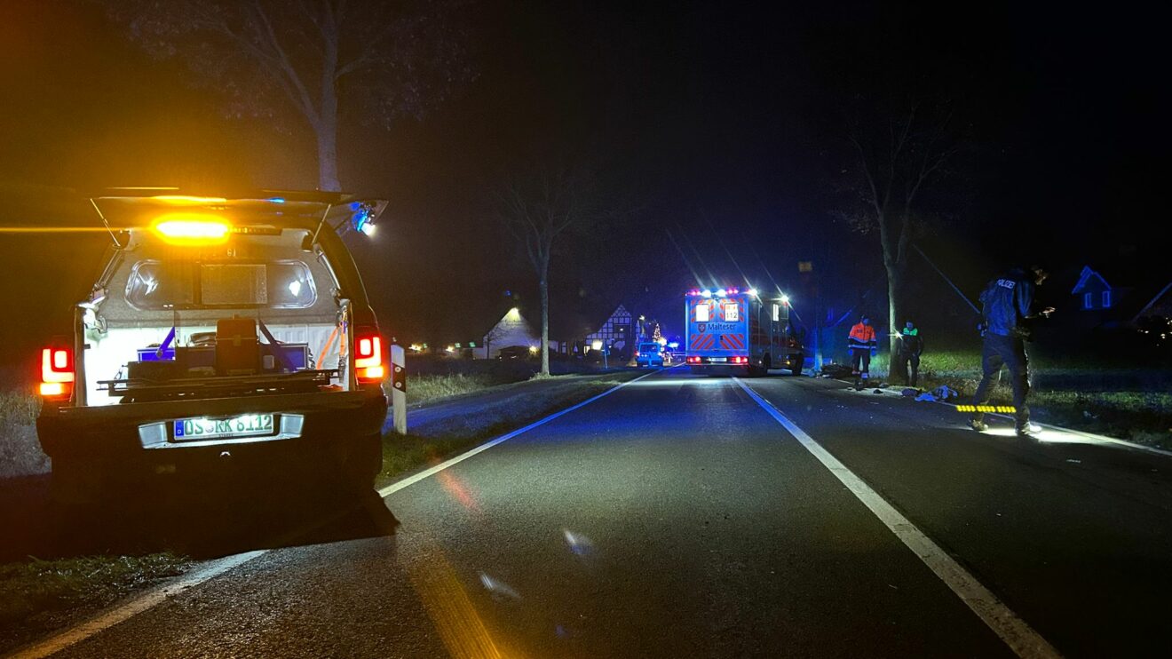 Am Donnerstagnachmittag ereignete sich ein schwerer Verkehrsunfall auf der Engter Straße in Wallenhorst. Foto: Marc Dallmöller / md-foto.com