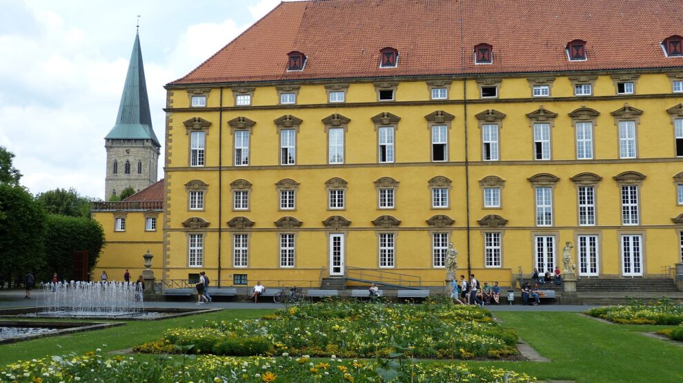 Die Demonstration findet am Samstag im Osnabrücker Schlossgarten statt. Foto: falco / Pixabay