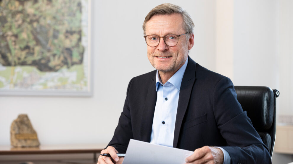 Bürgermeister Otto Steinkamp ruft zur Teilnahme an der Demonstration gegen Rechtsextremismus auf. Foto: CLEAN Fotostudio