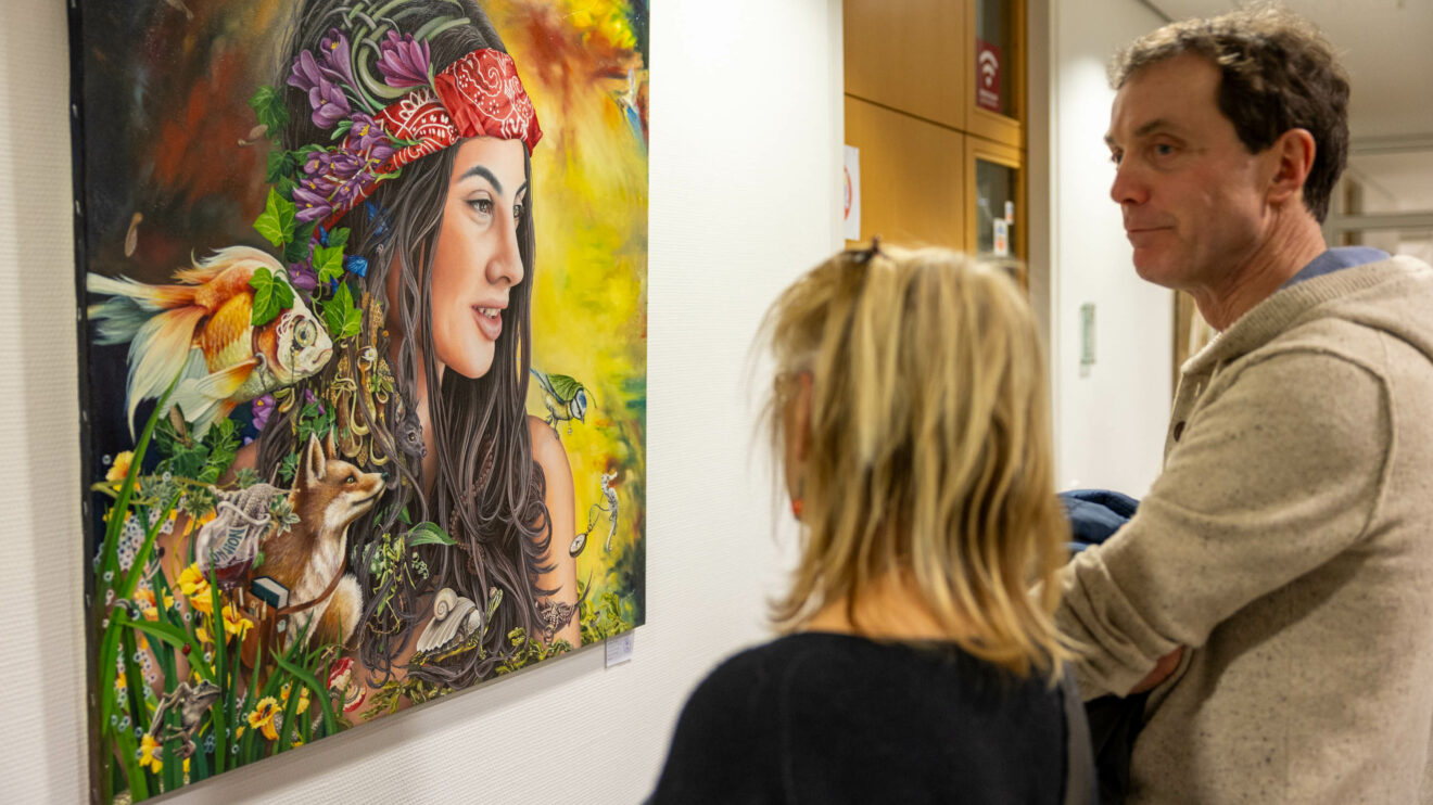 Impressionen der Vernissage zu Jérémy Piquets „Fantastische Welten“ im Wallenhorster Rathaus. Foto: André Thöle