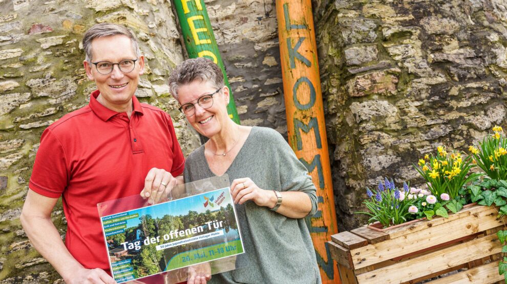 Andreas und Anke Thünker öffnen am Sonntag (26. Mai) die Türen der Hollager Mühle und freuen sich auf zahlreiche Gäste. Foto: Thomas Remme / Gemeinde Wallenhorst