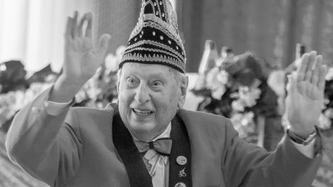 KKC-Ehrenpräsident Alois Menkhaus – hier beim Karneval im Februar – verstarb im Alter von 92 Jahren. Foto: Dennis Flegel