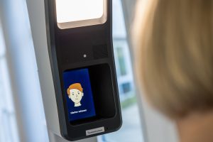 Digitale Fotos können direkt im Rathaus erstellt werden. Foto: Gemeinde Wallenhorst / André Thöle