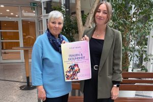 Interessante Einblicke in ein wichtiges Thema versprechen Sabine Stenzel vom Landfrauenverein Wallenhorst und die Gleichstellungsbeauftragte Leonie Winter (von links). Foto: Gemeinde Wallenhorst