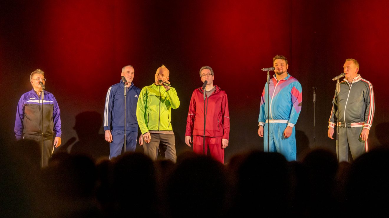 Die Draufsänger präsentieren ihr Programm „Ohne Filter“ in der Wallenhorster Gymnastikhalle. Foto: Gemeinde Wallenhorst / André Thöle