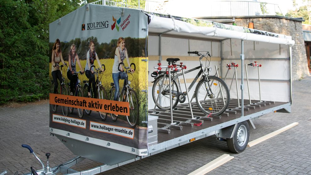 Der Fahrradanhänger bietet Platz für 16 Fahrräder. Foto: Kolpingsfamilie Hollage