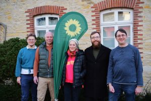 Die Grünen Kandidierenden für Wallenhorst (v.l.n.r.): Yannik Kolmer, Rüdiger Schulz, Birgit Schad, Julian Koldewei, Christian Nobis. Foto: Lilian-Ruth Sasse.