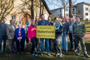 Alexander Strehl in der Mitte mit einigen Unterstützern für die Bürgermeisterkandidatur. Foto: Alexander Strehl
