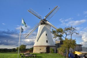 Der Deutsche Mühlentag findet am Pfingstmontag auch an der Lechtinger Windmühle statt. Foto: Windmühle Lechtingen e.V.