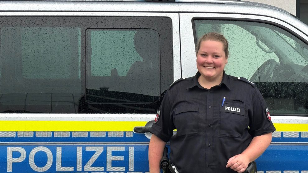 Julia Westerfeld wird in ihrem Vortrag über Sicherheit im digitalen Alltag informieren. Foto: Polizeikommissariat Bramsche